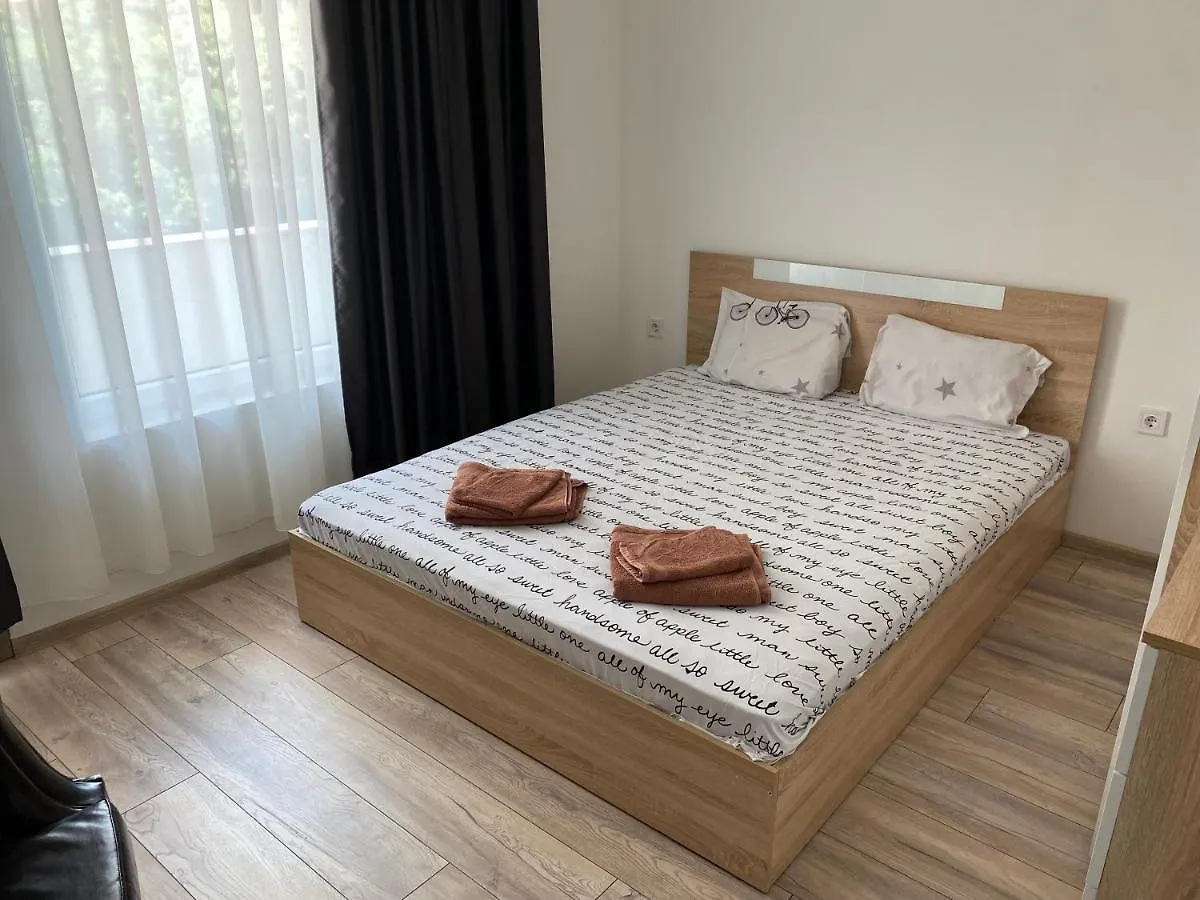 プロヴディフModern 1Br Apart With Cinema Couch 65 Inch Tv & Free Street Parkingアパートメント ブルガリア